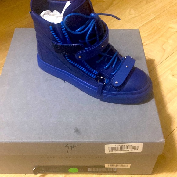 Giuseppe - Picture 1 of 3